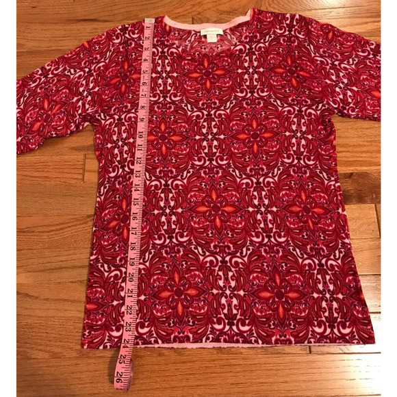 Garnet Hill Signature Merino Crewneck L/S Pink and Red Print Sweater - MEDIUM - Picture 3 of 8